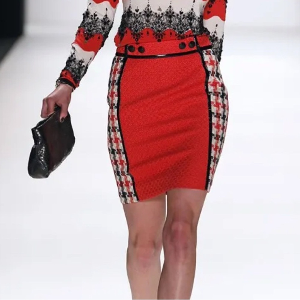 Rena Lange runway 2012 wool blend houndstooth tweed pencil skirt
